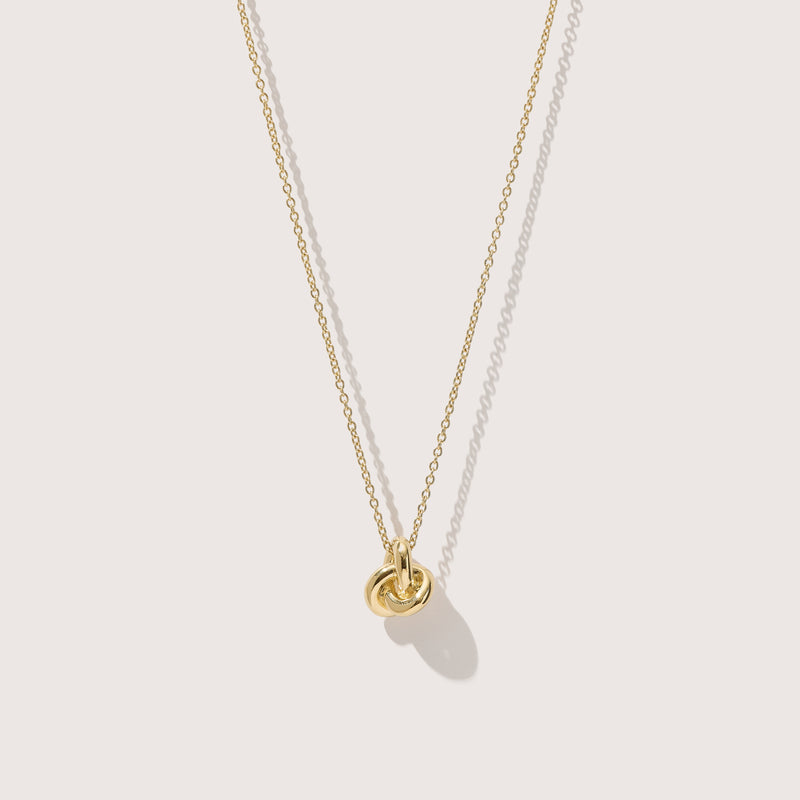 LONG KNOT NECKLACE